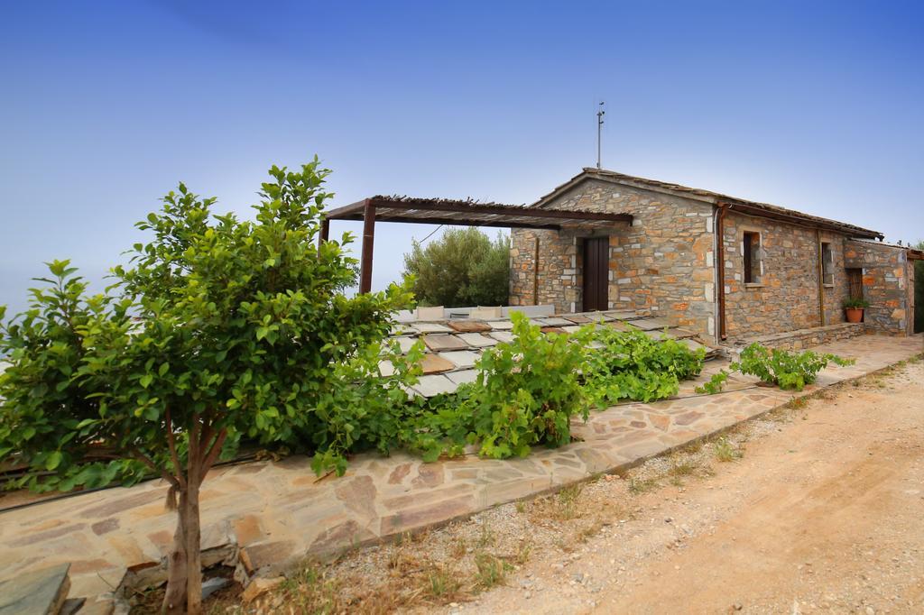 Pyrgos Traditional Village Ágios Kírykos Exteriér fotografie