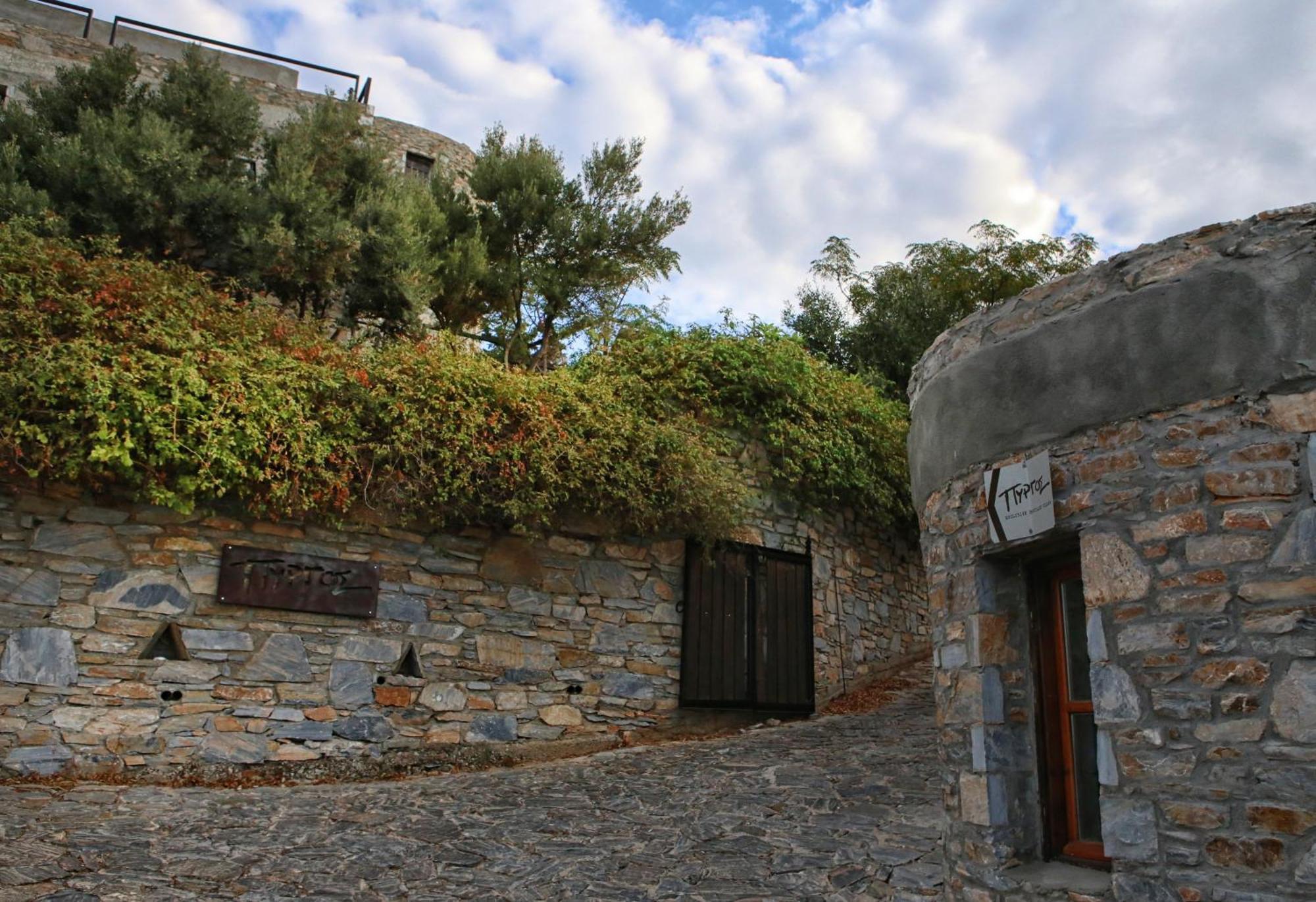 Pyrgos Traditional Village Ágios Kírykos Exteriér fotografie