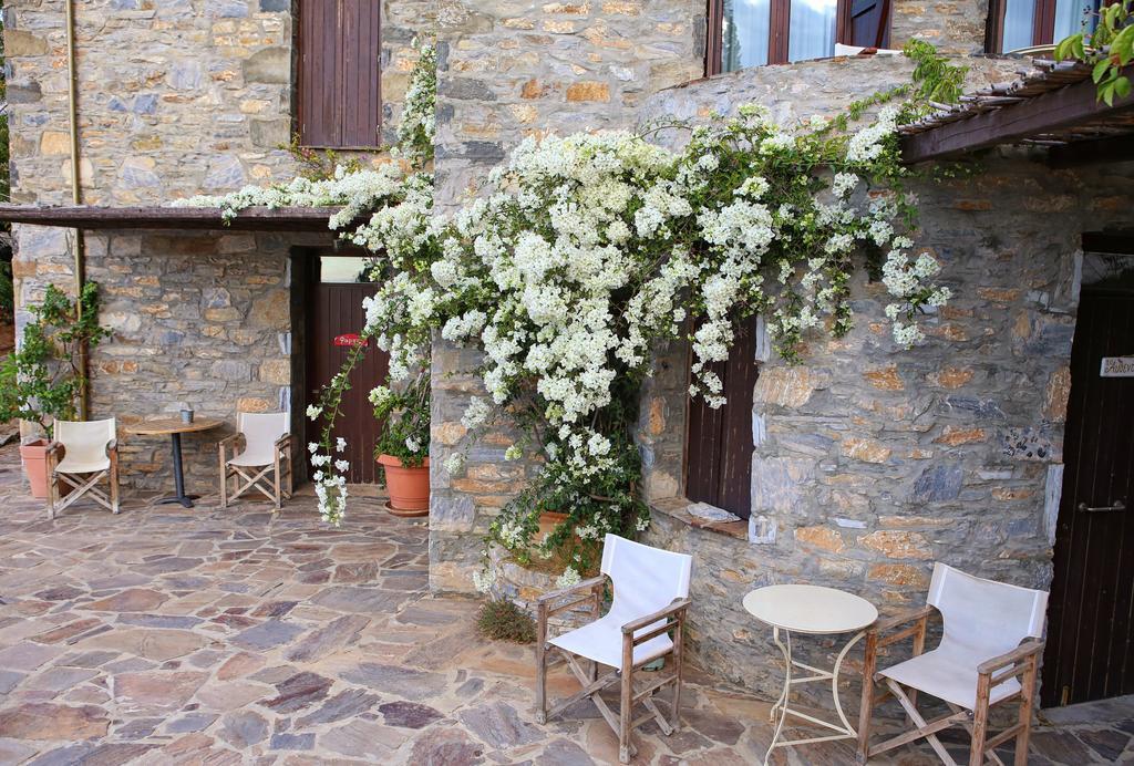 Pyrgos Traditional Village Ágios Kírykos Exteriér fotografie